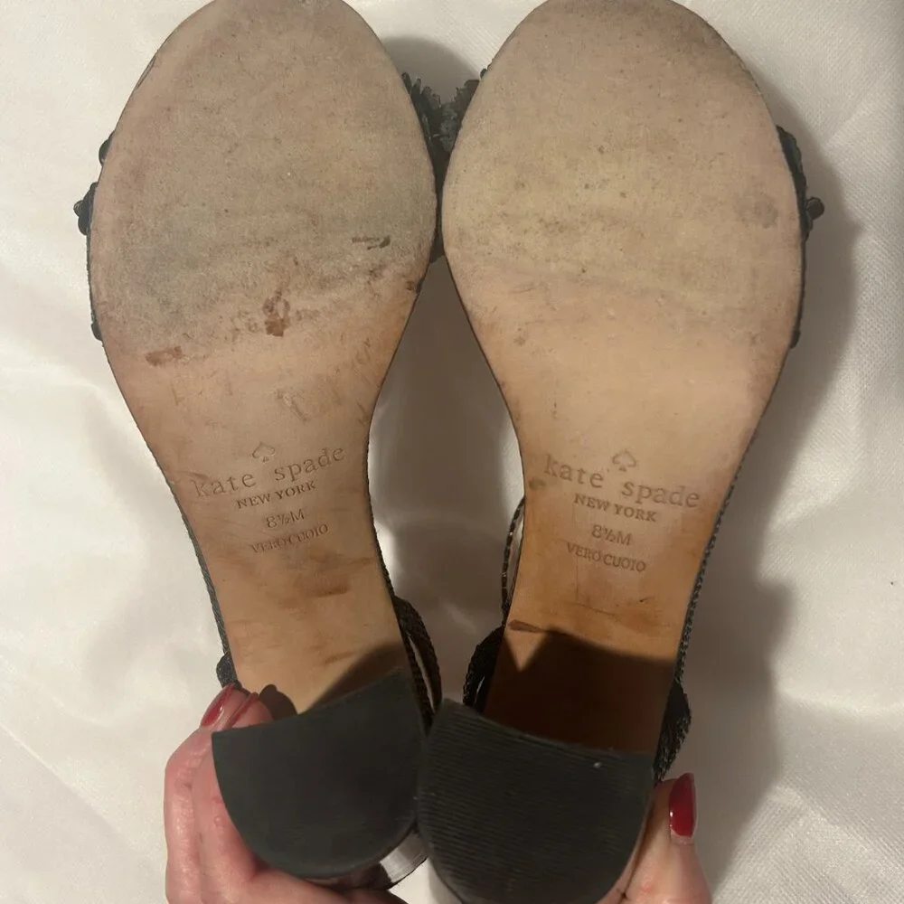 Kate Spade Obelia Floral Appliqué Block Heel Sandals Black Size 8.5 - Picture 4 of 4